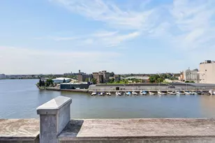 601 E Erie St, Milwaukee, WI 53202 - Photo 24
