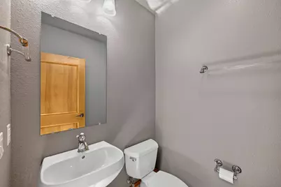 601 E Erie St #603, Milwaukee, WI 53202 - Photo 36