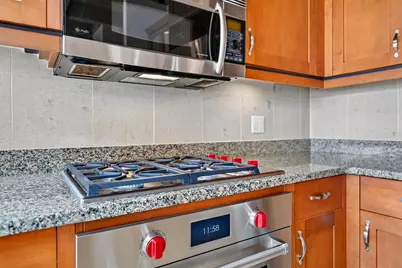 601 E Erie St #603, Milwaukee, WI 53202 - Photo 14