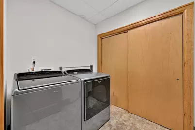 601 E Erie St #603, Milwaukee, WI 53202 - Photo 42