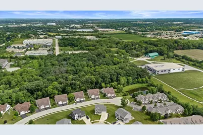 2501  Marie Cir, Waukesha, WI 53189 - Photo 48