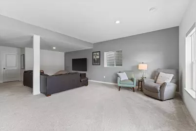 2501  Marie Cir, Waukesha, WI 53189 - Photo 42