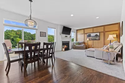 2501  Marie Cir, Waukesha, WI 53189 - Photo 8