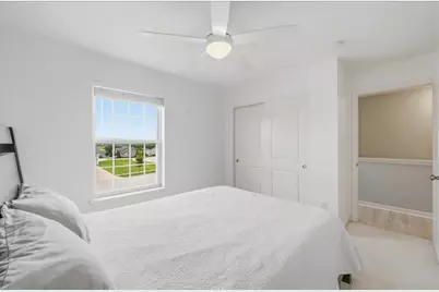 2518  Marie Cir, Waukesha, WI 53189 - Photo 28