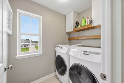 2518  Marie Cir, Waukesha, WI 53189 - Photo 26