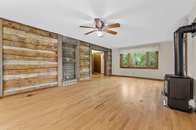 N120W20937  Freistadt Rd, Germantown, WI 53022 - Photo 4
