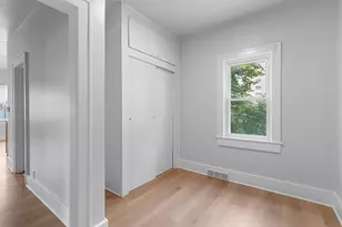 626 S 20th St, Manitowoc, WI 54220 - Photo 16