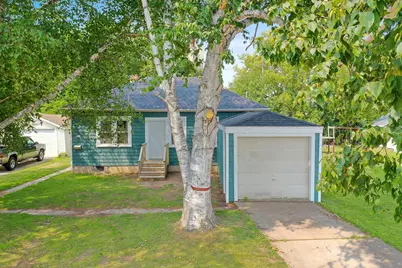 626 S 20th St, Manitowoc, WI 54220 - Photo 36