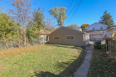 5506 N 34th St, Milwaukee, WI 53209 - Photo 4