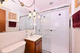 3220 S 82nd Ct, Milwaukee, WI 53219 - Photo 12