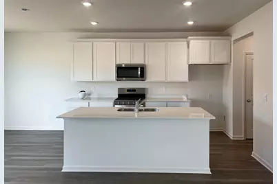 7110  Fair Oaks Rd, Racine, WI 53403 - Photo 2