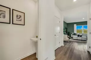 7110 Fair Oaks Rd, Racine, WI 53403 - Photo 12