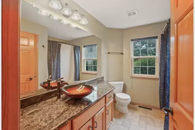 122  Howell Ave, Waukesha, WI 53188 - Photo 18