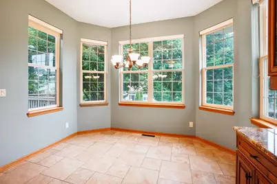 122  Howell Ave, Waukesha, WI 53188 - Photo 10