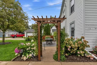 117 S Garfield Ave, Port Washington, WI 53074 - Photo 14