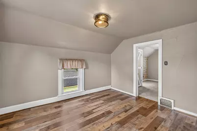 117 S Garfield Ave, Port Washington, WI 53074 - Photo 8