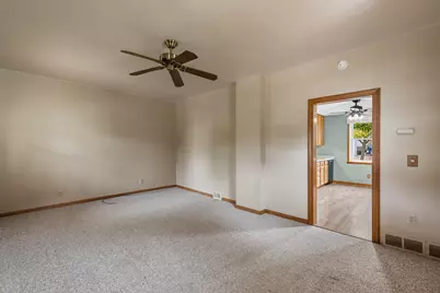 117 S Garfield Ave, Port Washington, WI 53074 - Photo 6