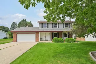 15100 W Glendale Dr, New Berlin, WI 53151 - Photo 1