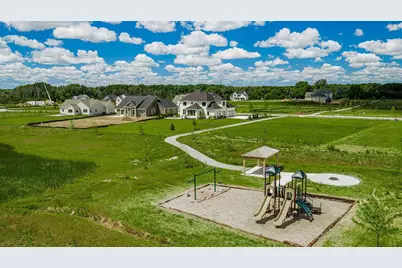 10176 N Tundra Ct #Lt73, Mequon, WI 53097 - Photo 6