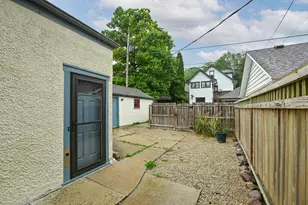 3074 S Wentworth Ave, Milwaukee, WI 53207 - Photo 32