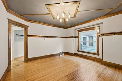 3074 S Wentworth Ave, Milwaukee, WI 53207 - Photo 10