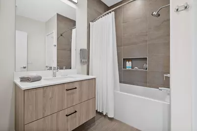 324 N Lake St #203, Port Washington, WI 53074 - Photo 32