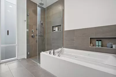 324 N Lake St #203, Port Washington, WI 53074 - Photo 26