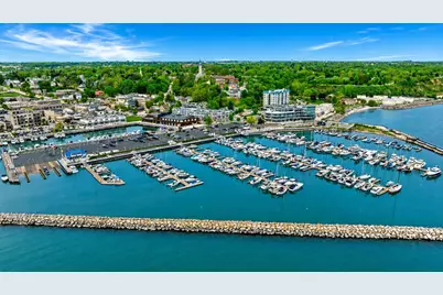 324 N Lake St #203, Port Washington, WI 53074 - Photo 42