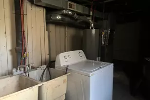 1322 W Hopkins St, Milwaukee, WI 53206 - Photo 16