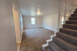 1312 S 18th St, Manitowoc, WI 54220 - Photo 8
