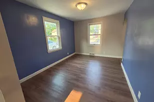 1312 S 18th St, Manitowoc, WI 54220 - Photo 6