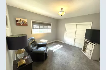 1301 E Seeley St, Milwaukee, WI 53207 - Photo 20