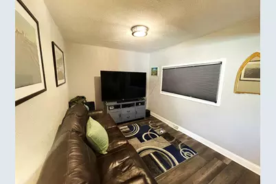 1301 E Seeley St, Milwaukee, WI 53207 - Photo 8