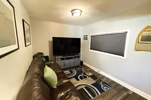 1301 E Seeley St, Milwaukee, WI 53207 - Photo 8
