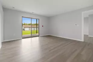 1011 S 2nd St, Delavan, WI 53115 - Photo 8