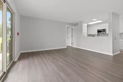 1011 S 2nd St #14, Delavan, WI 53115 - Photo 10
