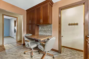 4107 Graceland Blvd, Racine, WI 53405 - Photo 6