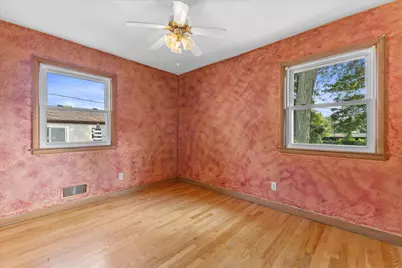 4107  Graceland Blvd, Racine, WI 53405 - Photo 16