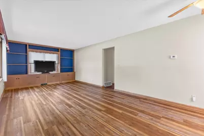 4107  Graceland Blvd, Racine, WI 53405 - Photo 10