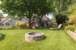 643 Cardiff Dr, Hartland, WI 53029 - Photo 56