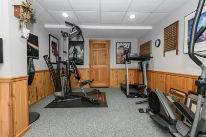 643  Cardiff Dr, Hartland, WI 53029 - Photo 36