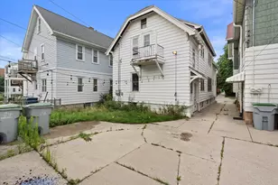 2032 N 58th St, Milwaukee, WI 53208 - Photo 32