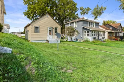 518 E Loos St, Hartford, WI 53027 - Photo 2
