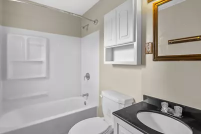 518 E Loos St, Hartford, WI 53027 - Photo 10
