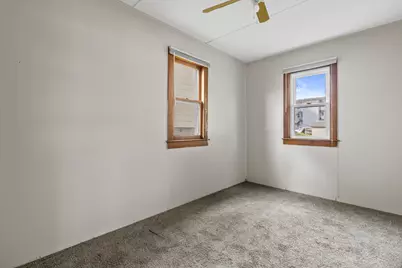 518 E Loos St, Hartford, WI 53027 - Photo 8