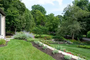 466 N Lower Gardens Rd, Fontana, WI 53125 - Photo 152