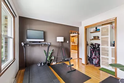 8031 S 59th St, Franklin, WI 53132 - Photo 12