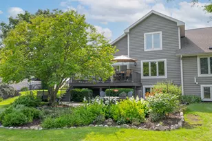 W264N2062 Deer Haven Ct, Pewaukee, WI 53072 - Photo 36