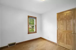 236 State Hwy 33 -, Newburg, WI 53095 - Photo 14