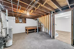 1716 W Grand Ave, Beloit, WI 53511 - Photo 40